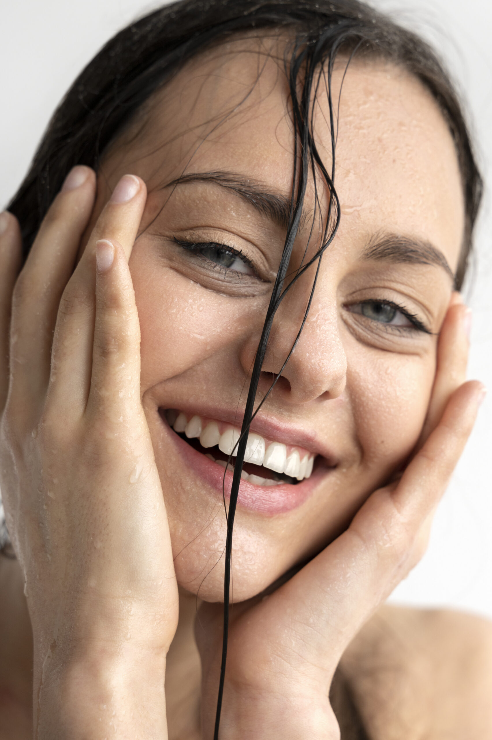 portrait-woman-with-hydrated-skin